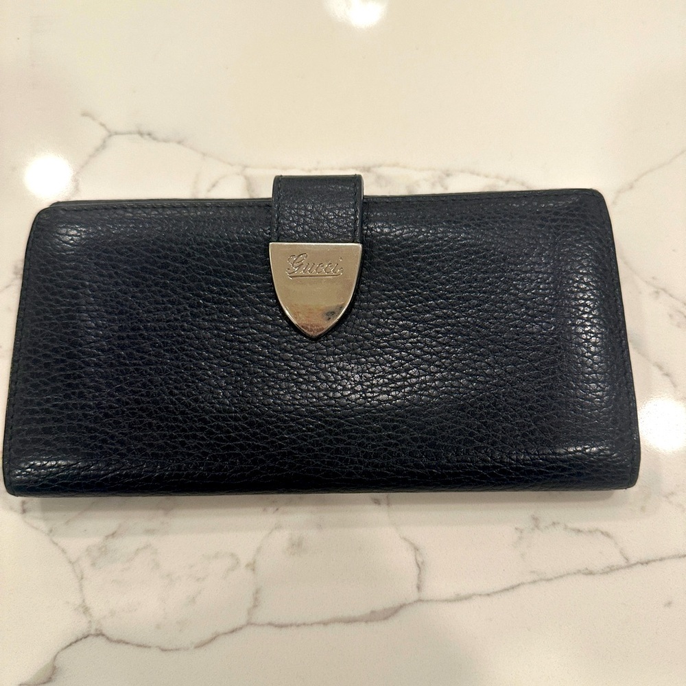 Gucci wallet
